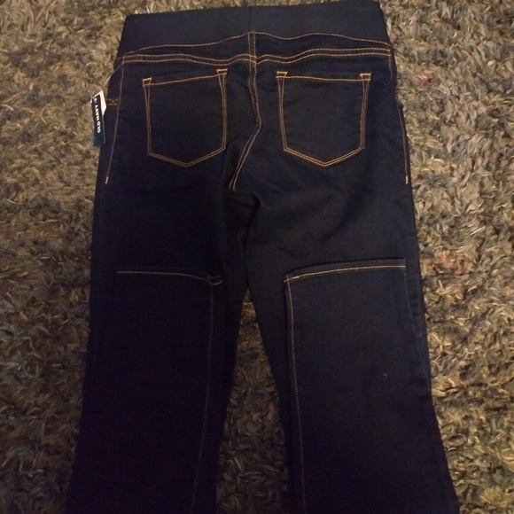 3/$15 SALE ITEM!! Bundle for offer!! - Picture 2 of 4